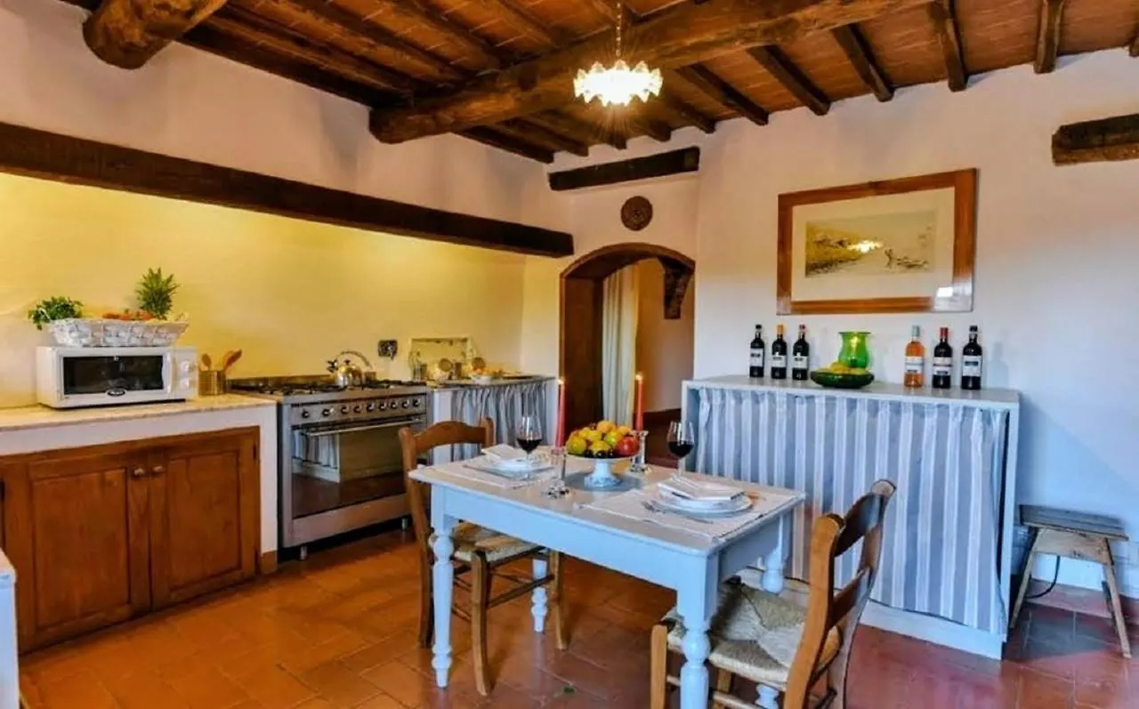 Elegant Villa Wing Of Castello Di Cacchiano By Vacavilla Monti di Sotto Italy